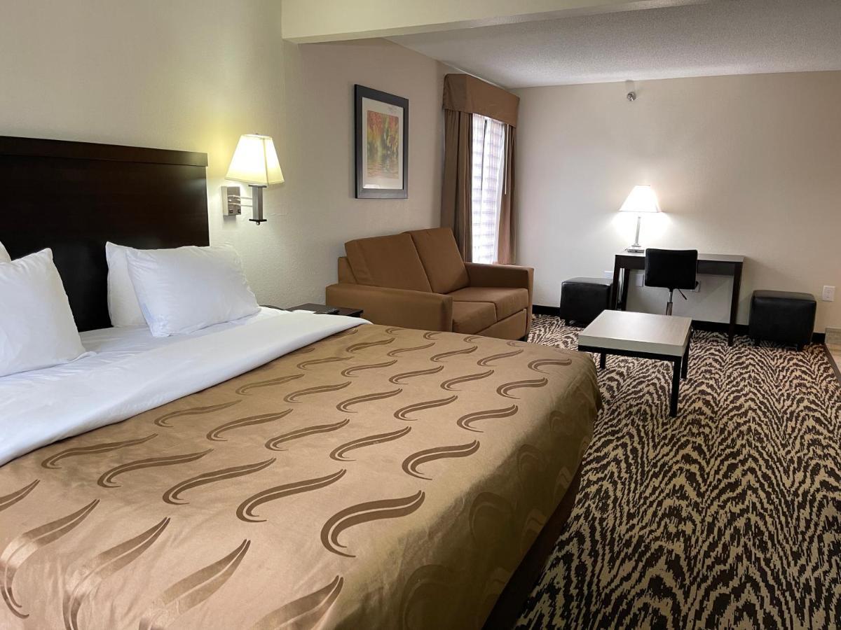 Quality Inn & Suites Clemmons I-40 Екстер'єр фото