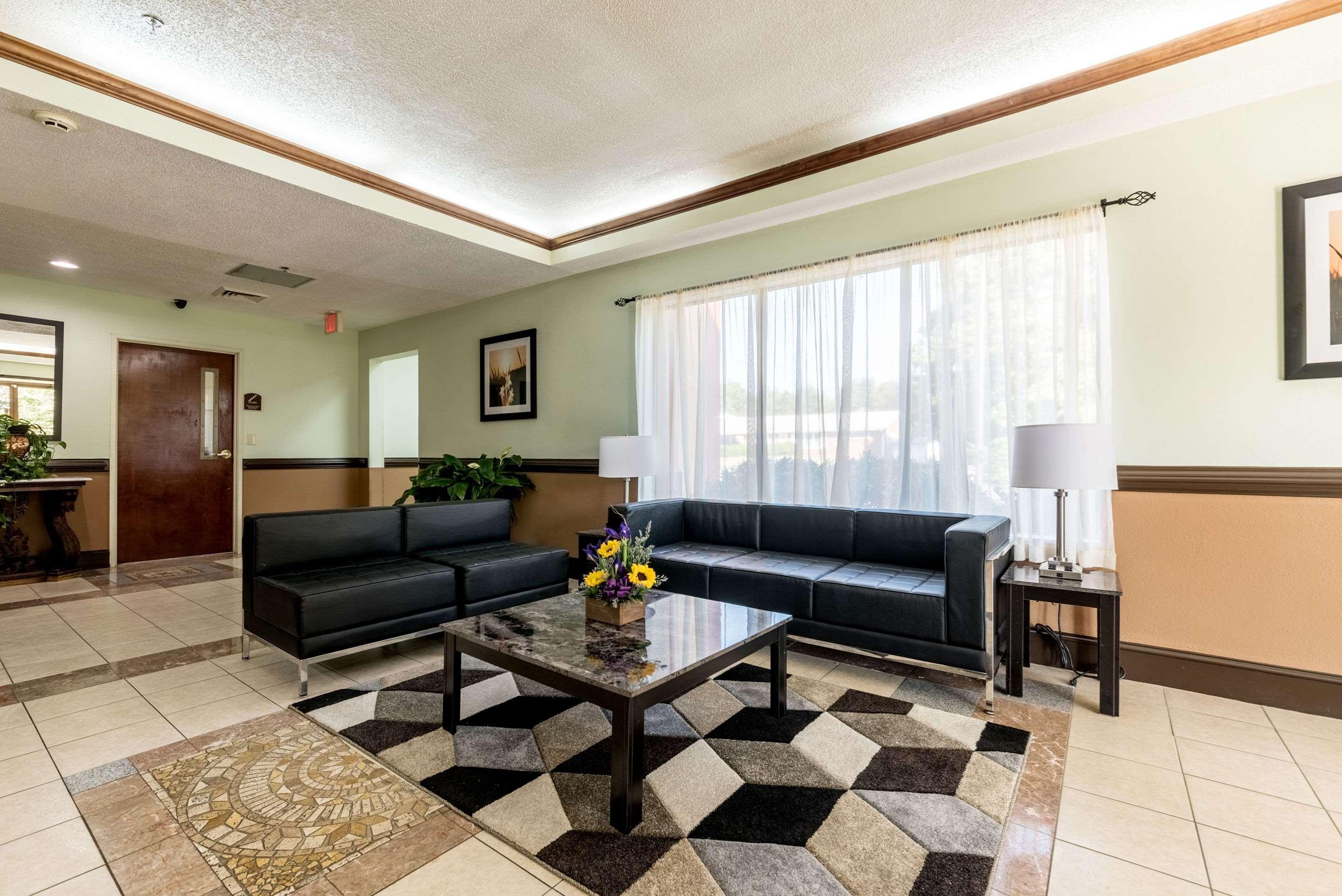 Quality Inn & Suites Clemmons I-40 Екстер'єр фото