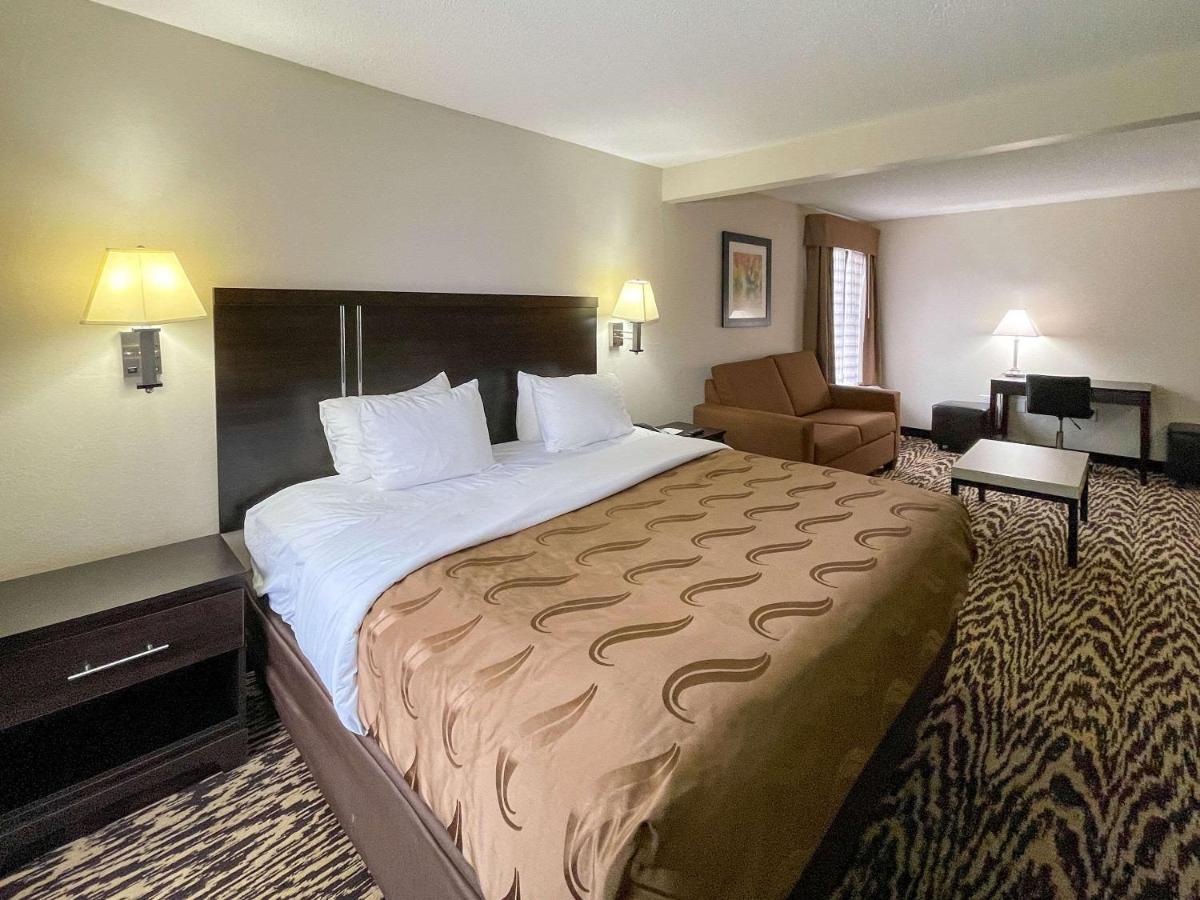Quality Inn & Suites Clemmons I-40 Екстер'єр фото
