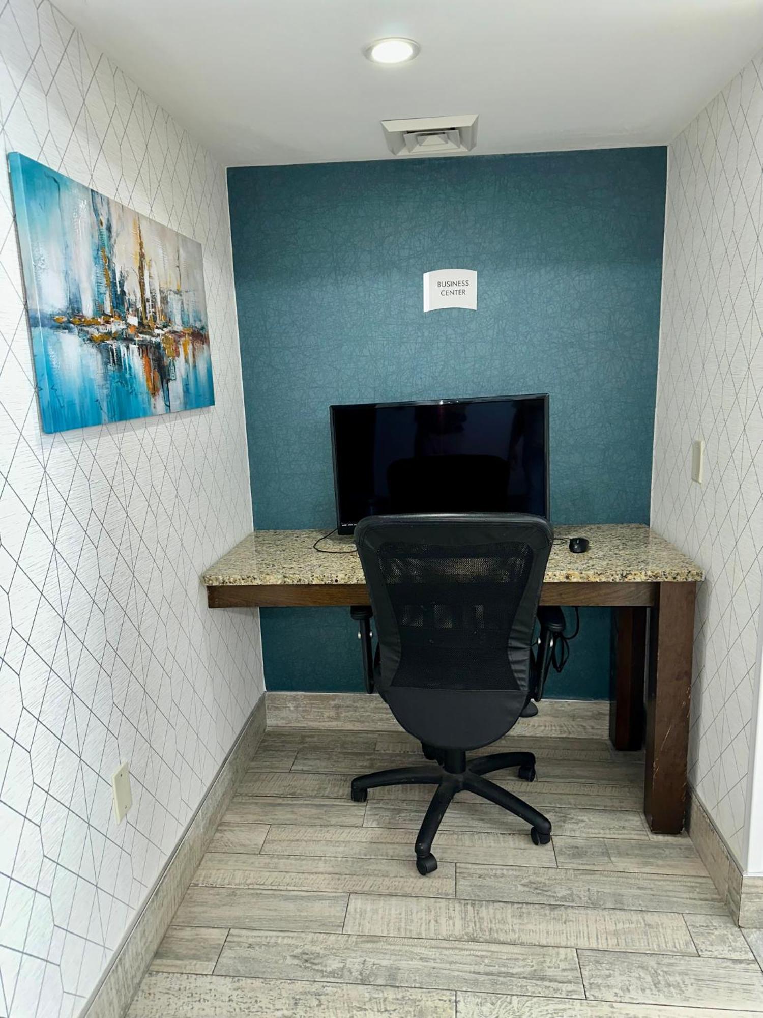 Quality Inn & Suites Clemmons I-40 Екстер'єр фото